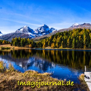 Stazer See an einem Morgen im Herbst